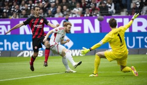 【ブンデスリーガ速報】両者攻めの姿勢で奮闘するも得点ならず引き分けに