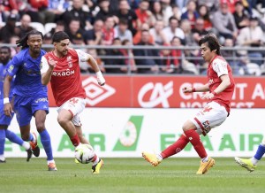 【リーグ・アン速報】スタッドランスの伊東純也が先発、中村敬斗が途中出場もニースに0対0