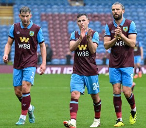 【プレミアリーグ速報】バーンリーとブライトンがドローで試合終了！