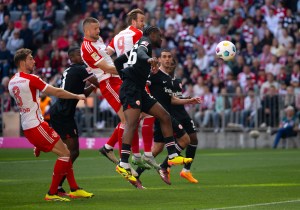 【ブンデスリーガ速報】白熱した試合、PKゴールが決め手となりバイエルン・ミュンヘンが勝利