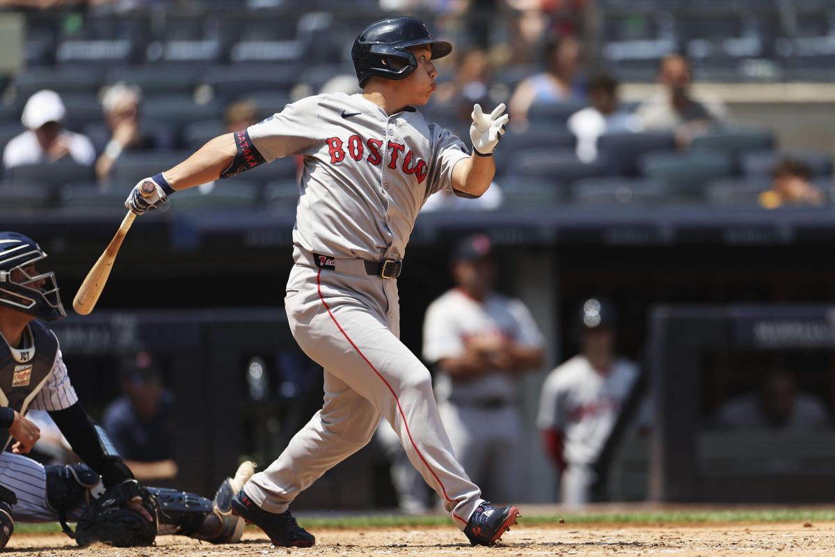 ヤンキース戦の３回、適時打を放つレッドソックス・吉田＝ニューヨーク（ゲッティ＝共同）