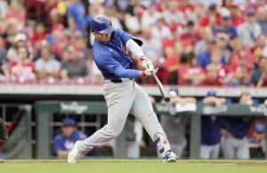 レッズ戦で２本の適時二塁打を放つなど活躍したカブス・鈴木＝シンシナティ（ゲッティ＝共同）