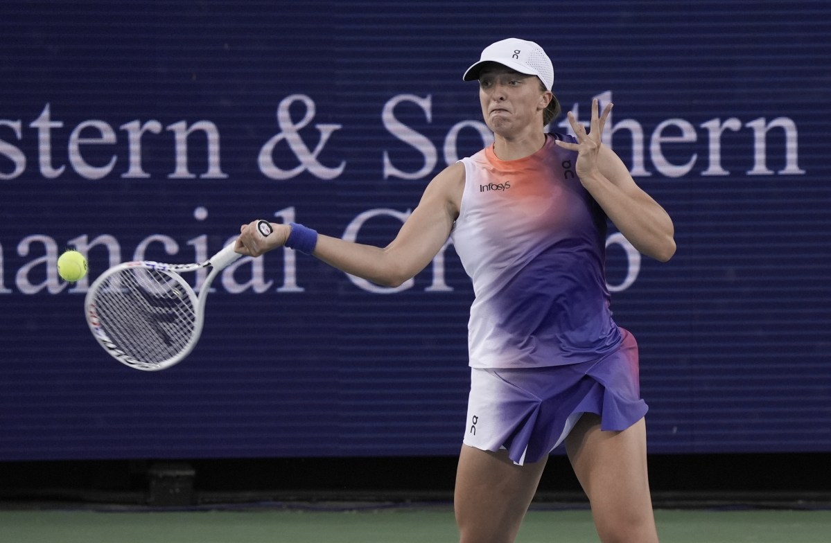 Tennis 2024: Cincinnati Open: Swiatek vs Gracheva August 14, 2024: Iga Swiatek (POL) defeated Varvara Garcheva (FRA) 6-0, 6-7, 6-2, at the Western ＆ Southern Open being played at Lindner Family Tennis Center in Mason, Ohio. ÃÂ©Leslie Billman/Tennisclix/CSM (Credit Image: © Leslie Billman/CSM via ZUMA Press Wire)