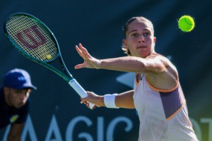 September 9, 2024, Monastir, Tunisia: Monastir, Tunisia. 09 September 2024. Parry Diane of France plays against Bechri Chiraz of Tunisia during the Jasmin Open in Monastir, Tunisia. The women‘s professional tennis tournament takes place at the Magic Hotel Skanes in Monastir between 9 and 15 September 2024. (Credit Image: Â© Hasan Mrad/IMAGESLIVE via ZUMA Press Wire)、クレジット：©Ｈａｓａｎ　Ｍｒａｄ／ＩＭＡＧＥＳＬＩＶＥ　ｖｉａ　ＺＵＭＡ　Ｐｒｅｓｓ　Ｗｉｒｅ／共同通信イメージズ