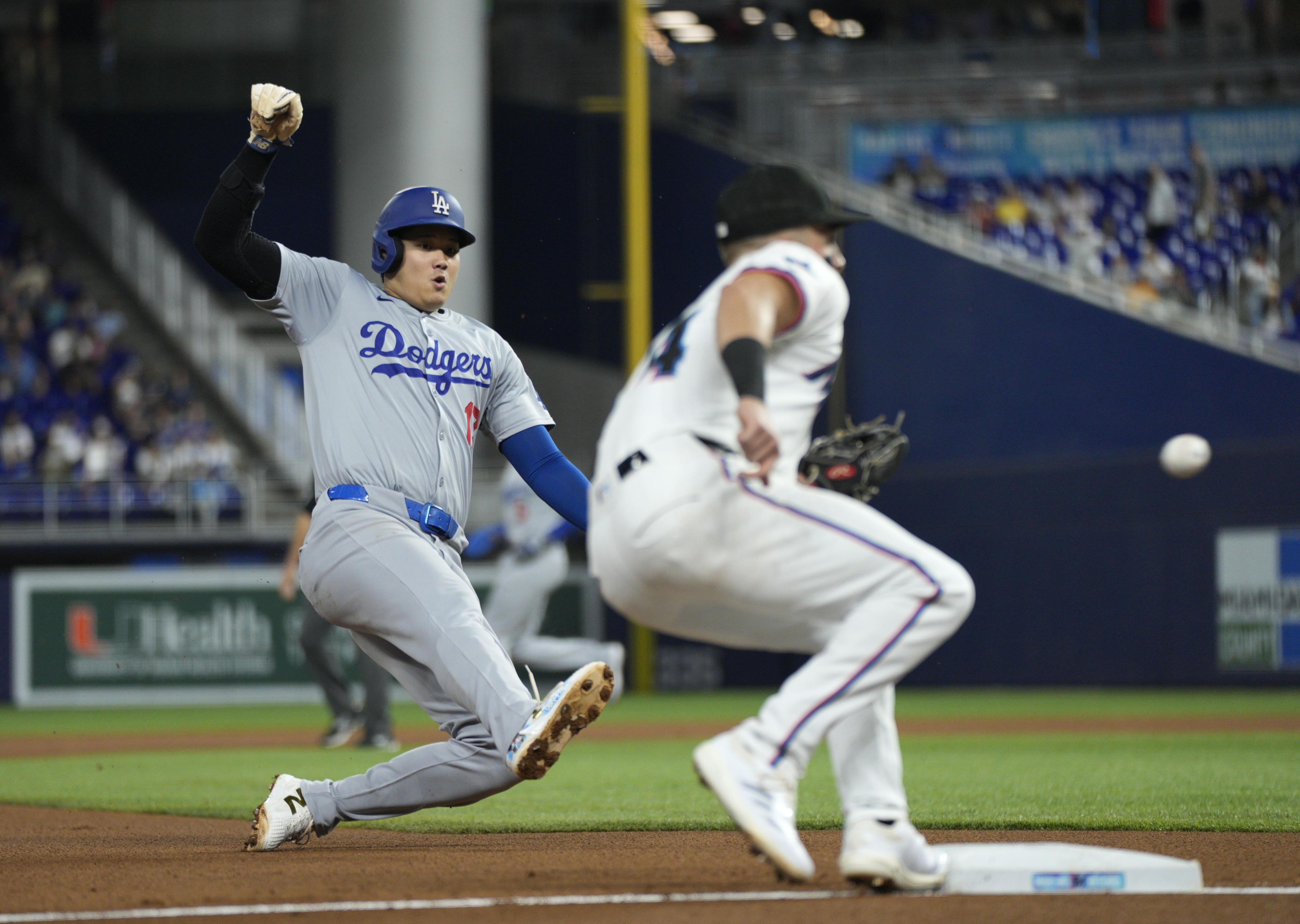 １回、三盗の大谷 米大リーグ・大谷