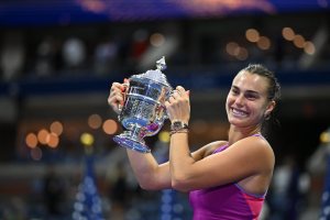 Arena Sabalenka (RUS) wins the women‘s final at the 2024 US Open at Billie Jean National Tennis Center in New York City, NY, USA, on September 7, 2024. Photo by Corinne Dubreuil/ABACAPRESS.COM、クレジット：Ｄｕｂｒｅｕｉｌ　Ｃｏｒｉｎｎｅ／ＡＢＡＣＡ／共同通信イメージズ 「ＡＢＡＣＡＰＲＥＳＳ．ＣＯＭ」