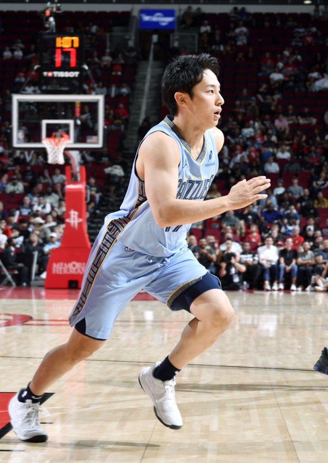 プレーする河村 河村がＮＢＡデビュー