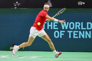 November 19, 2024, Malaga, Malaga, Spain: Rafael Nadal of Spain, returns with forehand in his match against Botic Van De Zandschulp of Netherlands during the 2024 DAVIS CUP FINALS - Final 8 - Mens Tennis (Credit Image: Â© Mathias Schulz/ZUMA Press Wire)、クレジット：©Ｍａｔｈｉａｓ　Ｓｃｈｕｌｚ／ＺＵＭＡ　Ｐｒｅｓｓ　Ｗｉｒｅ／共同通信イメージズ
