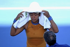 女子シングルス決勝で途中棄権した大坂なおみ＝ニュージーランド・オークランド（ゲッティ＝共同）