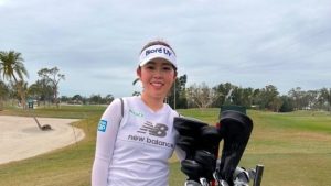 「良くお似合い」「最高の笑顔」山下美夢有の“ご報告”ショットに反響