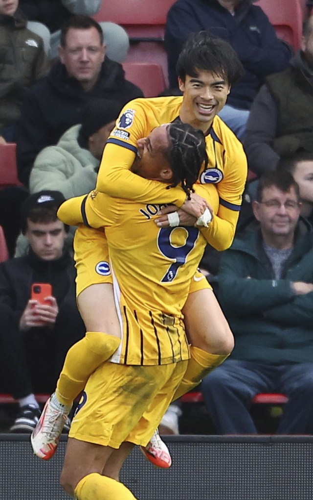 ゴールを決め喜ぶブライトンの三笘　2月22日サウサンプトン戦