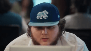 今永昇太のファン集団・Shota! boysがまさかの球団公式CMに出演　コミカルな演技にネット爆笑