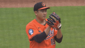 菅野智之、2戦目でメジャー初勝利　「おめでとう」「ナイスピッチング！」SNSに祝福あふれる