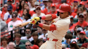 「選球眼がいい」「さすが」ヌートバー、四球数でMLB新記録を達成