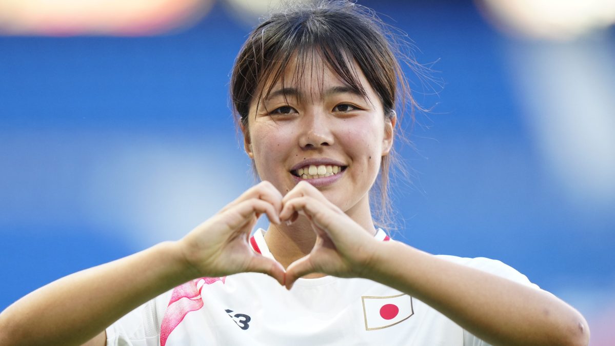 谷川萌々子＝パリ（共同）