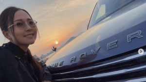 「最上級の乗り心地」青木瀬令奈、“1900万超”高級車とツーショット