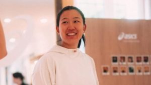 「Bonjour Paris」 内島萌夏、パリでの笑顔ショットにファンから応援の声続々