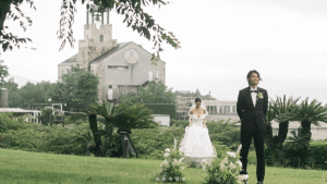 「素敵過ぎるぅ」「泣いた」日本代表・町田浩樹の“豪華披露宴”タキシード姿にファン注目