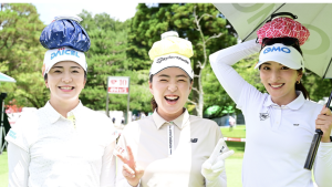 「笑顔がイイ」「信号器みたい」堀＆山内＆脇元、お茶目な“氷嚢3姉妹”ショットにほっこり