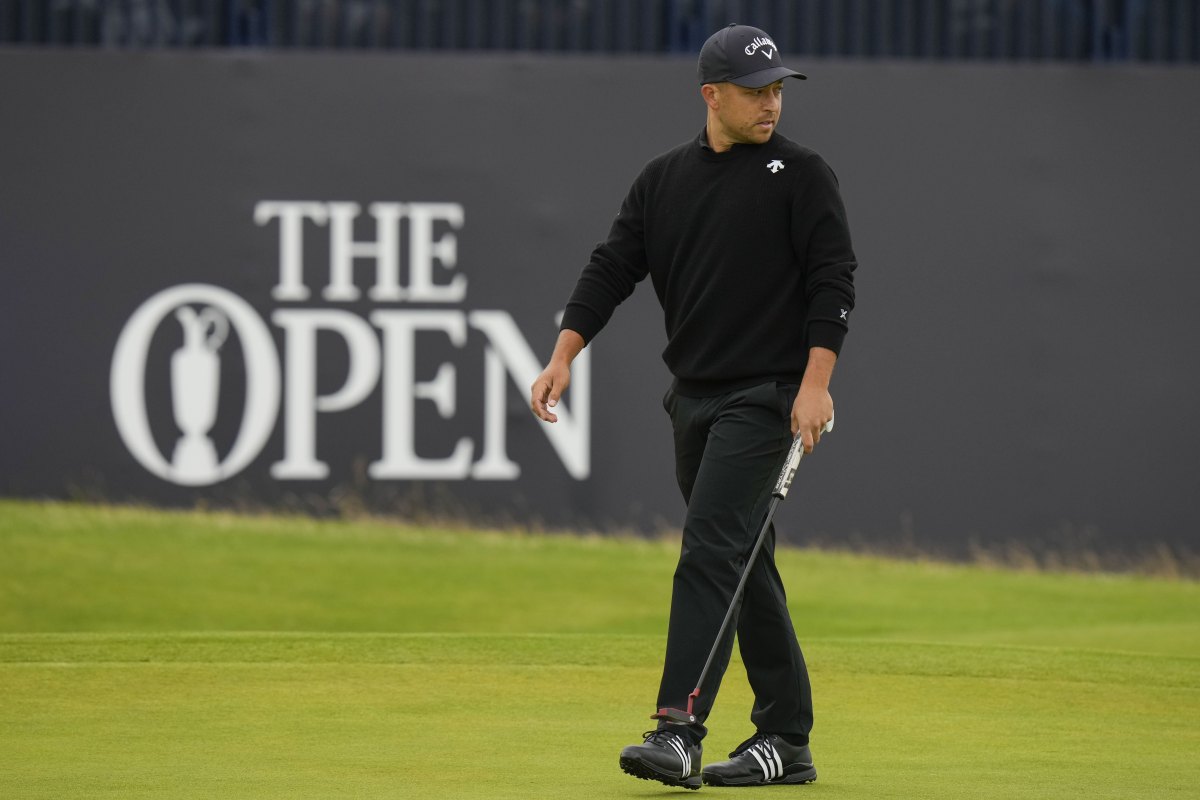 July 21, 2024, Troon, South Ayrshire, Scotland: 21st July 2024; Royal Troon Golf Club, Troon, South Ayrshire, Scotland; The Open Championship Final Round; Xander Schauffele walks on to the green at the 72nd hole as he becomes the Champion Golfer 2024 with a score of 9 under par (Credit Image: © Steven Flynn/Action Plus Sports via ZUMA Press Wire)、クレジット：©Ｓｔｅｖｅｎ　Ｆｌｙｎｎ／ＡＰＳ　ｖｉａ　ＺＵＭＡ　Ｐｒｅｓｓ　Ｗｉｒｅ／共同通信イメージズ