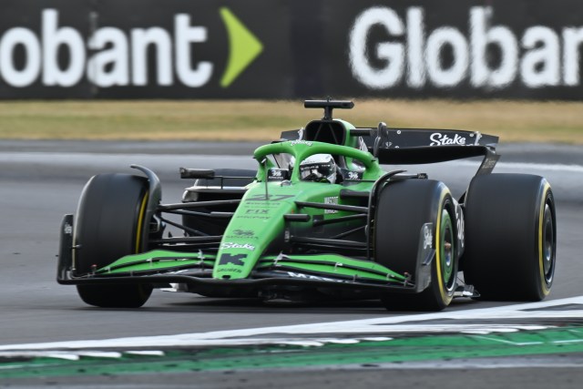 “モータースポーツ界の二刀流”不屈の挑戦者が掴んだ奇跡【写真特集】