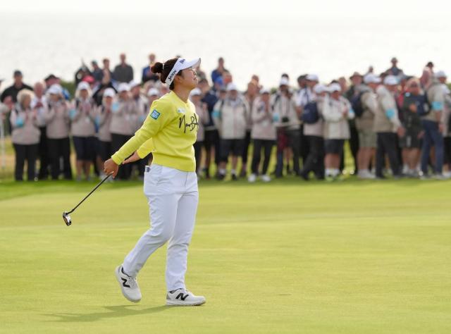 優勝を決めた山下 全英女子ゴルフ最終Ｒ
