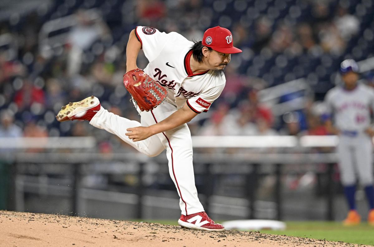 メッツ戦の７回に登板したナショナルズ・小笠原＝ワシントン（ゲッティ＝共同）