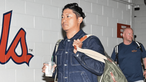 今永昇太、新ヘアスタイル＆私服で魅せた“クールな一面”が話題に「かっこいい」「イけてます」