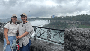 畑岡奈紗、カナダ遠征後にナイアガラの滝を訪問　笑顔のオフショットに「観光も楽しそう」「寝ないで応援してます」