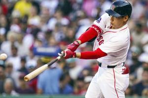 タイガース戦の１回、４号ソロを放つレッドソックス・吉田＝ボストン（イマジンイメージズ・ロイター＝共同）
