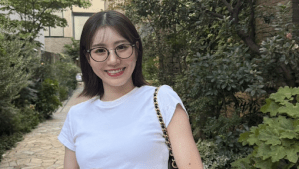 「どこのファッションモデルかと」「本当にアスリート？」五輪女子メダリストの“へそ出し”私服姿に注目集まる「めちゃくちゃ可愛い」