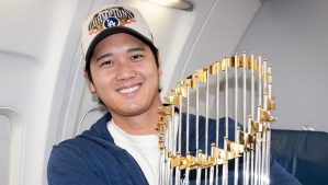 大谷翔平、機内ショットの笑顔にファンほっこり　ドジャース連覇で凱旋「幸せしかない飛行機」「心から拍手」