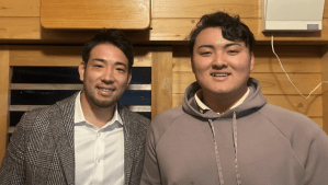 佐々木麟太郎、菊池雄星との“花巻東2ショット”に反響　決意にじむ一枚「面倒見が本当にいいんですね」「世界で活躍できる」