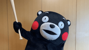 くまモン「エイエイモーン！」熊本県出身の村上宗隆に“左打ち”でエール送る　「海外出張楽しみ」「来年シカゴに」と県民も期待