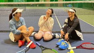 園田彩乃の「テニス女子会」にファンほっこり　笑顔あふれる集合ショットに「素敵」「BEAUTIFUL SMYLE」