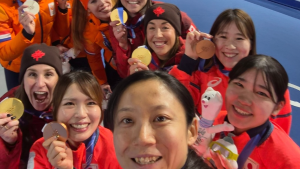 高木美帆、大量メダルの“神”セルフィーに感動の声「これぞ世界は一つ」「何故か涙が出る」