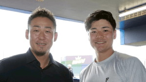 「なんか泣ける」中田翔＆清宮幸太郎、“新旧主砲”の2ショットに反響　笑顔で並ぶ「師弟コンビ」がエモすぎる