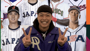 バッテリィズ・エース、WBCメンバーに混じってWピースの写真公開「招集されたんすか？」「アカン…息できひん…」