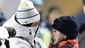 【五輪】高梨沙羅、銅メダル獲得し伊藤有希の胸で涙…　感動のワンシーンに「朝から嬉し涙が止まらない」「日本人として誇り」