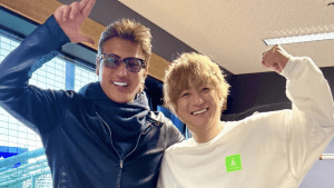 上地雄輔が小さく見える？　日本ハム・新庄監督との身長差に驚き「ゆーすけ珍しく小さい」「錯覚」