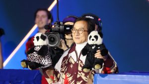 「なぜ？！」ミラノ五輪・エキシビションにまさかの有名俳優が登場！「私は何を見てる？」とSNS騒然