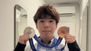 「しばらくロスになりそう…」佐藤駿、2つのメダル輝く“とびきりのほほ笑み”にファン感涙　激闘終えたオフショに「感動ありがとう」