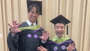 「コントに見えるけど…」猫ひろし＆中日OB、大学院修了を報告　意外な交流判明にファンびっくり「ほんと凄い」「カッコいい」