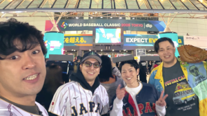 登録者900万人超えYouTuber、WBC現地からの投稿にファン沸く　豪華メンバーに「羨ましいなー」「野球少年すぎてスキ！」