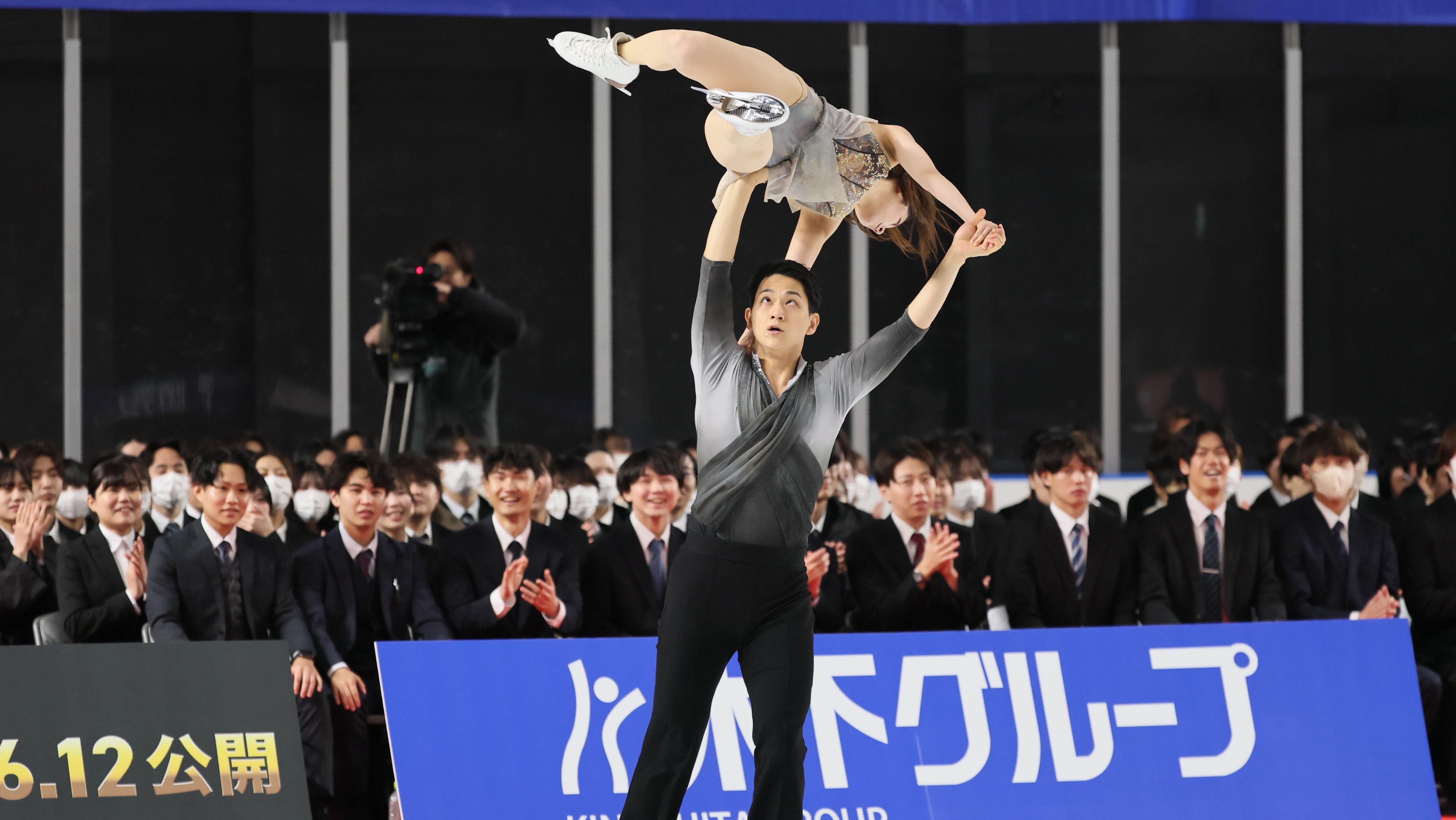 三浦璃来、木原龍一組 木下グループ入社式