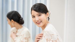 「結婚したの今知った」川島海荷、純白ウエディングドレス姿に騒然　幸せな挙式報告に「美しすぎ」「言葉が出ません」