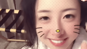 真っ白バスローブ！　園田彩乃の“お風呂上がり風”リール動画にファン興奮「ドキドキ」「めちゃくちゃ可愛い」
