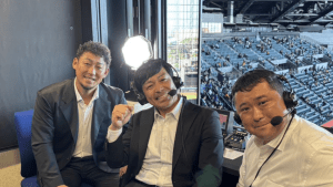 中田翔「開放感あって最高」エスコン解説席で松田宣浩らと笑顔　ファン感激「帰ってきてくれてありがとう」「北海道が1番似合ってます」