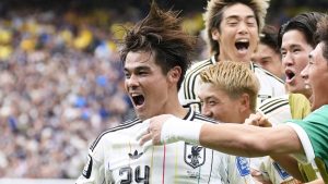 日本―ブラジル　前半、先制ゴールを決め喜ぶ佐野（２４）＝ヒューストン（共同）