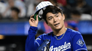 山本由伸、ふとした瞬間の“珍しい表情”を球団カメラマンが激写！　ファンは拍手喝采「いつも素敵な写真」「あっぱれ」